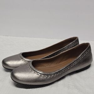 Frye & Co Toshia Pewter Genuine Leather Stitch Ballet Flats Size 8 Casual Preppy